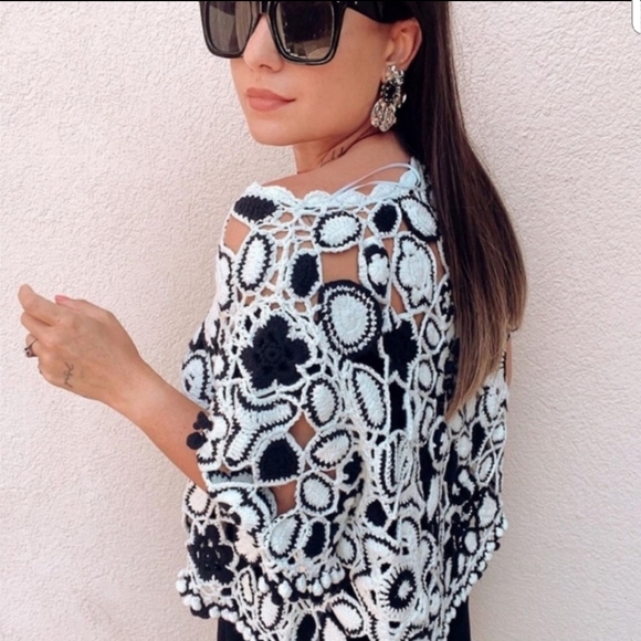 ZARA Crocheted Pompom Sweater Sz M - Picture 2 of 6